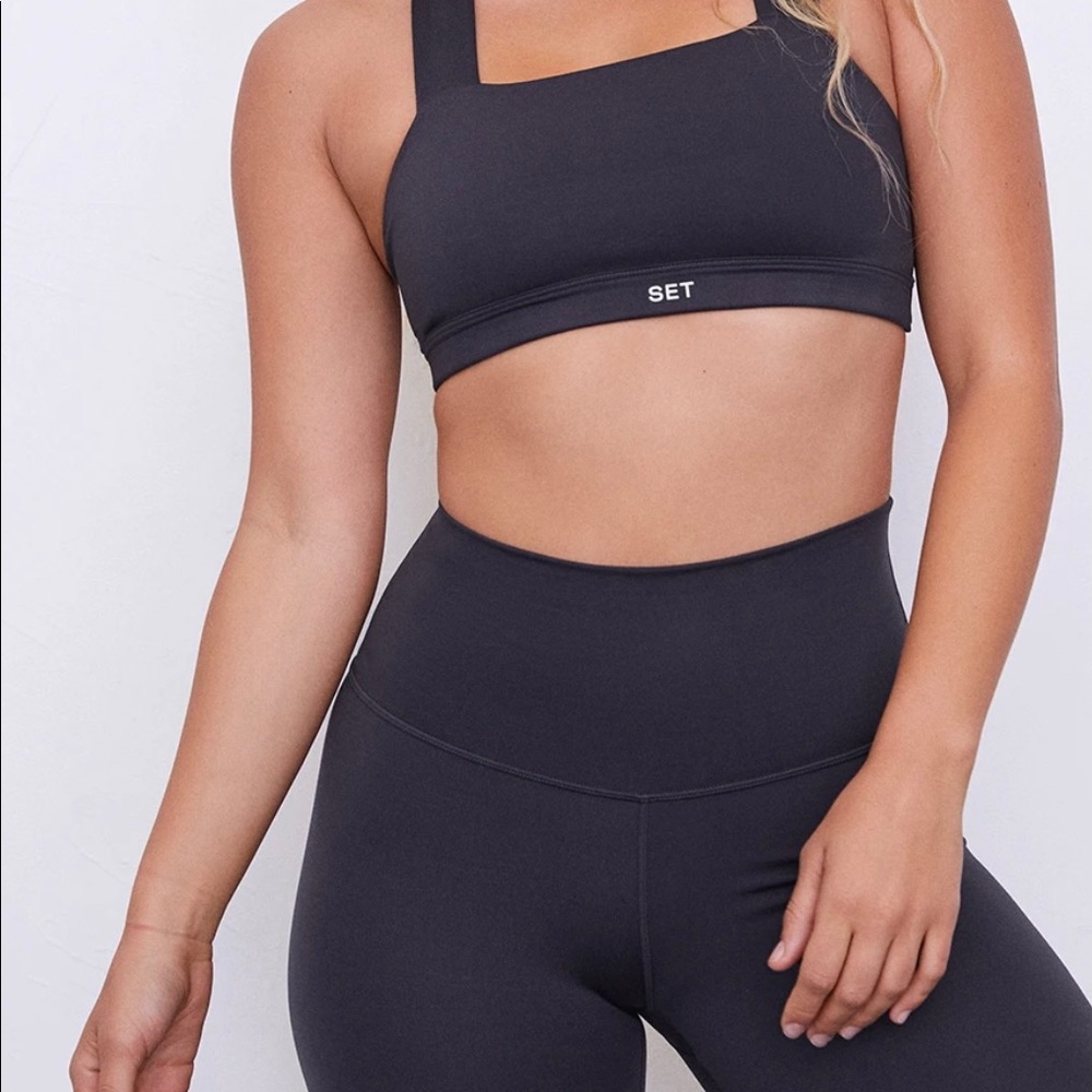 Set Active Luxform Band Bra and Legging in Storm NWT